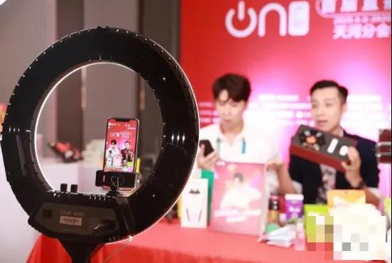 短视频与直播的生态与平衡!(图7) 短视频与直播的生态与平衡!(图7)